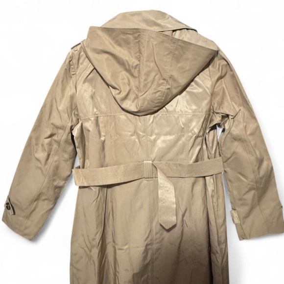 London Fog Beige Outerwear Trench Coat - Picture 4 of 10
